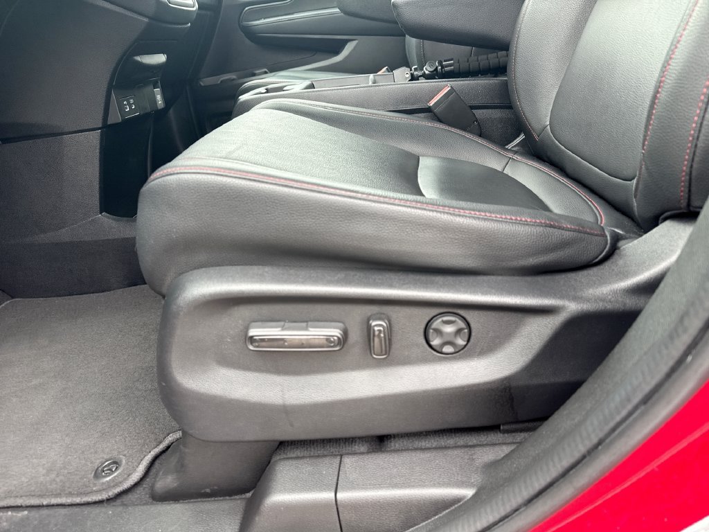 Used 2025 Honda Odyssey Sport-L image 15