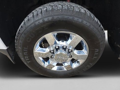 Used 2015 Chevrolet Silverado 2500 LT w/ Z71 Package, Off-Road image 11