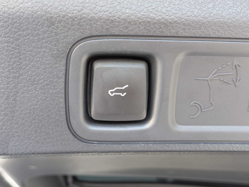 Certified 2024 Lincoln Navigator Reserve AWD/4WD image 13