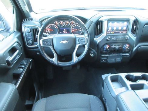 Certified 2019 Chevrolet Silverado 1500 LT w/ All-Star Edition AWD/4WD image 18