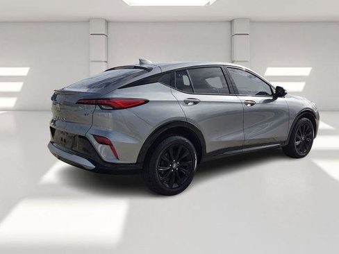 Used 2024 Buick Envista Sport Touring w/ Convenience I Package image 5