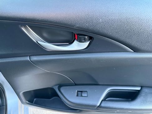 Used 2019 Honda Civic Sport image 33