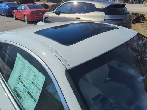 Used 2025 BMW 430i xDrive Coupe w/ Convenience Package image 6