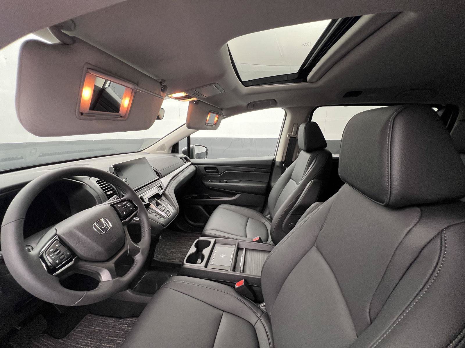 New 2027 Honda Odyssey EX-L image 16