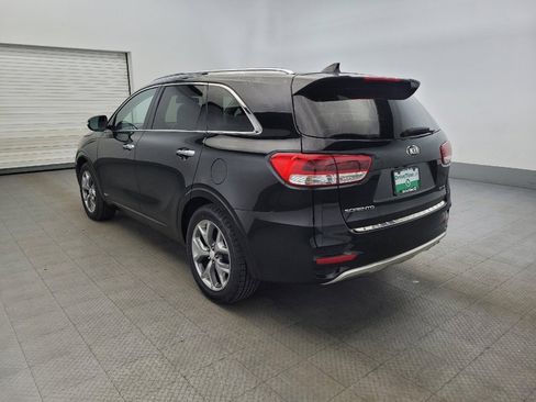 Used 2017 Kia Sorento SX image 5