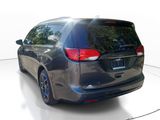 Used 2020 Chrysler Pacifica Touring-L w/ S Appearance Package image 4