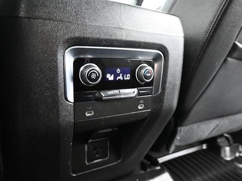 Used 2021 Chevrolet Tahoe Z71 AWD/4WD image 18