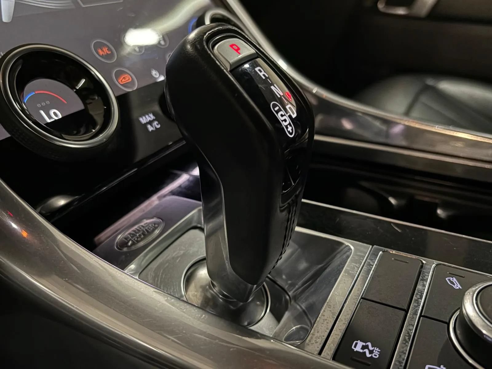 Used 2019 Land Rover Range Rover Sport HSE AWD/4WD image 40