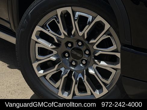 New 2026 GMC Sierra 1500 Denali Ultimate AWD/4WD image 9