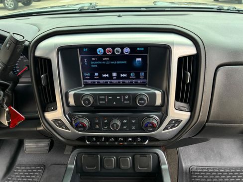 Used 2017 GMC Sierra 1500 SLT AWD/4WD image 21