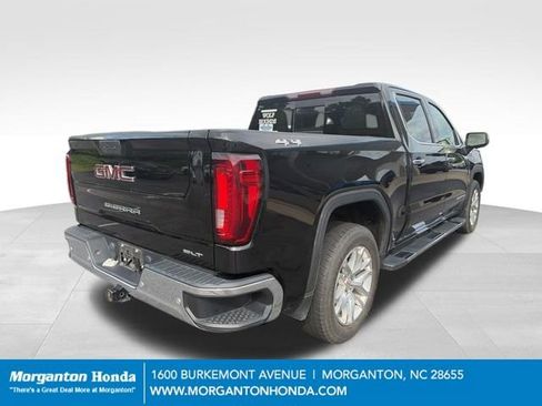 Used 2022 GMC Sierra 1500 SLT w/ SLT Premium Plus Package AWD/4WD image 9