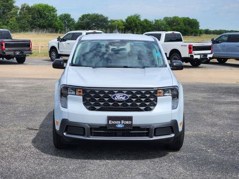 New 2026 Ford Maverick XLT w/ XLT Luxury Package FWD image 2