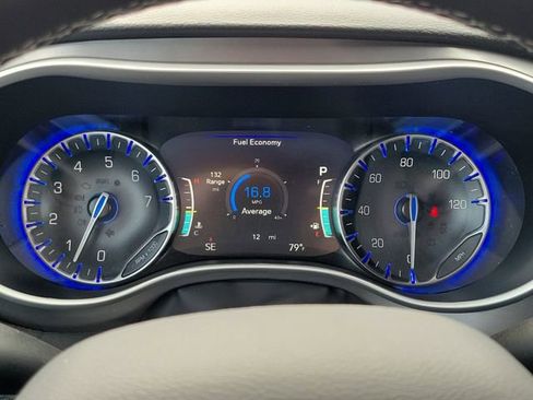 New 2026 Chrysler Pacifica Select image 21