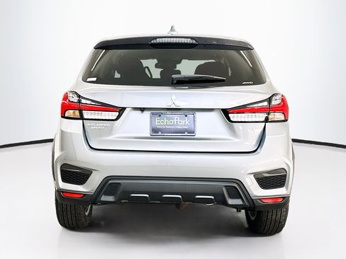 Used 2025 Mitsubishi Outlander Sport SE image 7