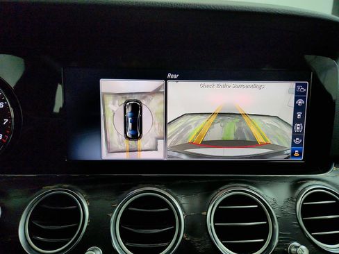 Used 2019 Mercedes-Benz E 300 E300 image 20