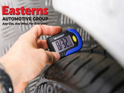 Used 2018 Tesla Model 3 Long Range image 26