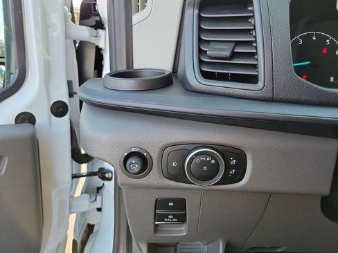 Certified 2024 Ford Transit 350 XLT image 22