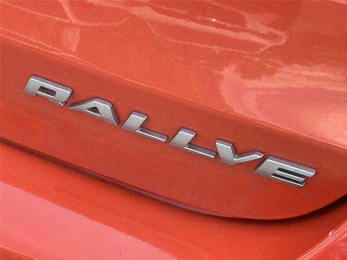 Used 2015 Dodge Dart SXT w/ Rallye Appearance Group FWD image 7