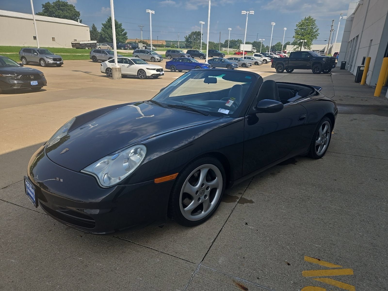 Used 2002 Porsche 911 Carrera RWD image 14