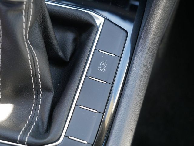 Certified 2024 Volkswagen Taos SE AWD/4WD image 35
