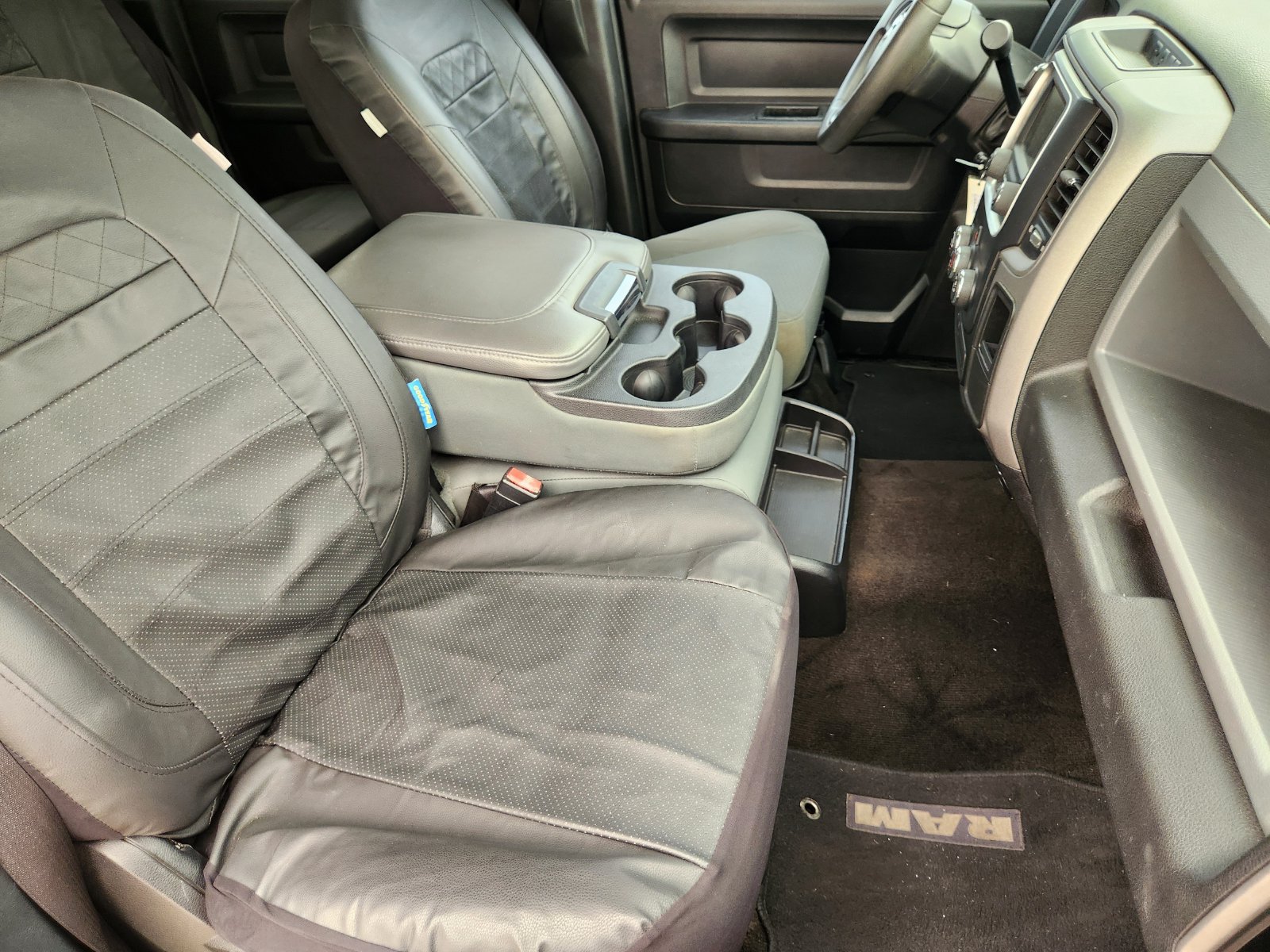 Used 2015 RAM 1500 Express w/ Popular Equipment Group RWD image 15