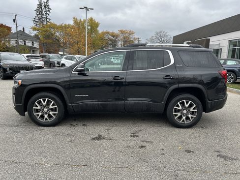 Used 2023 GMC Acadia SLE w/ Driver Convenience Package image 8