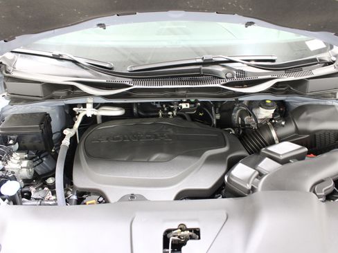 Used 2025 Honda Odyssey Sport-L image 43