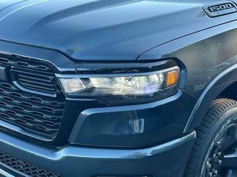 New 2026 RAM 1500 4x4 Crew Cab image 7