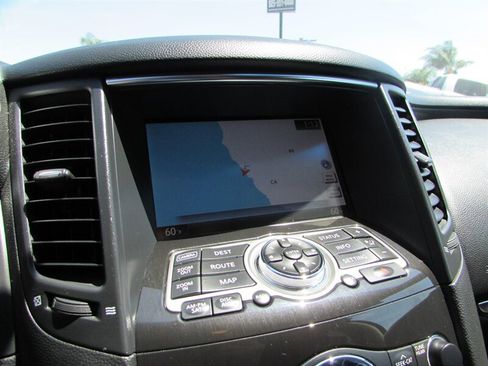 Used 2013 INFINITI FX37 2WD w/ Premium Pkg image 15