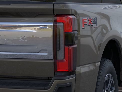 New 2026 Ford F250 Platinum w/ Platinum Plus Package AWD/4WD image 21