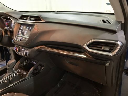 Used 2023 Chevrolet TrailBlazer LT image 23