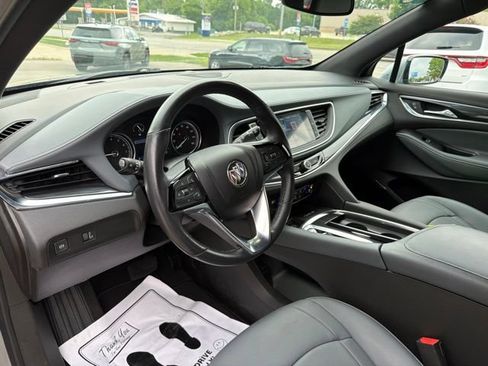 Used 2023 Buick Enclave Essence w/ Sport Touring Edition AWD/4WD image 24