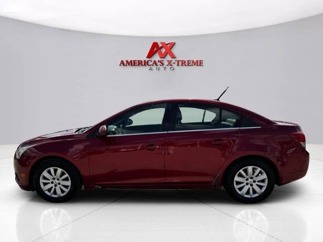 Used 2011 Chevrolet Cruze LT FWD image 2