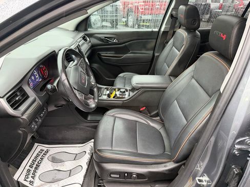 Used 2021 GMC Acadia AT4 w/ Technology Package AWD/4WD image 11