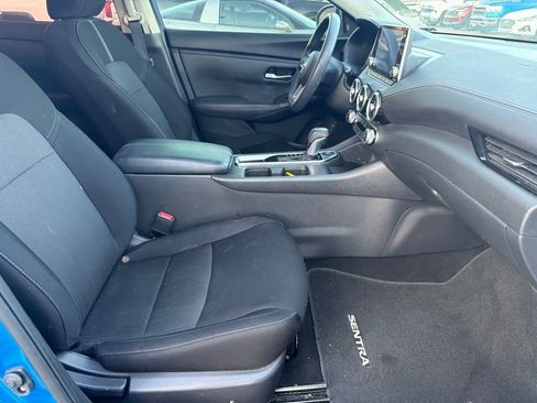 Used 2024 Nissan Sentra SV FWD image 11