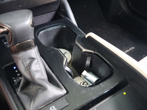 Used 2023 Lexus ES 350 w/ Premium Package image 29