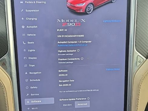 Used 2016 Tesla Model X P90D image 3