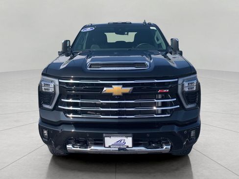 Certified 2025 Chevrolet Silverado 2500 LT w/ Z71 Chrome Sport Edition AWD/4WD image 3