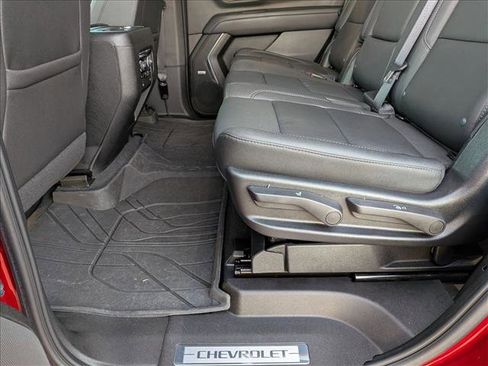 Used 2023 Chevrolet Tahoe LT w/ Luxury Package image 19