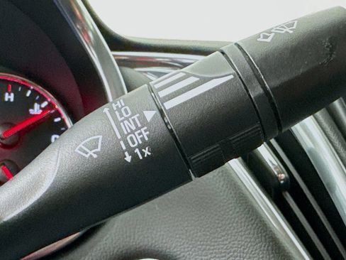 Used 2024 Chevrolet Malibu LT FWD image 14