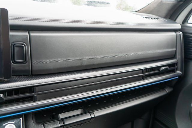 Used 2024 Hyundai Santa Fe Calligraphy AWD/4WD image 46
