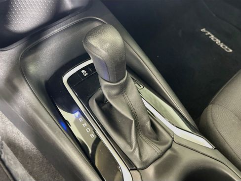 Used 2024 Toyota Corolla LE FWD image 20