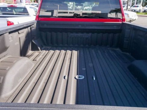 Used 2022 GMC Sierra 2500 AT4 image 24