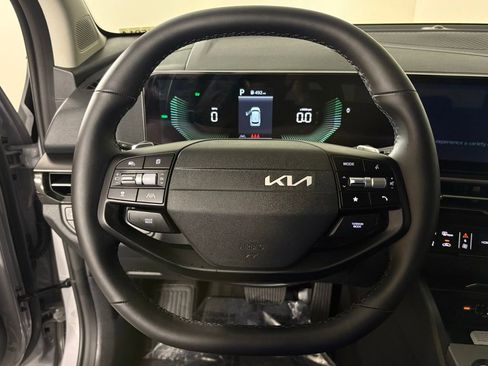 New 2026 Kia Sportage EX AWD/4WD image 16