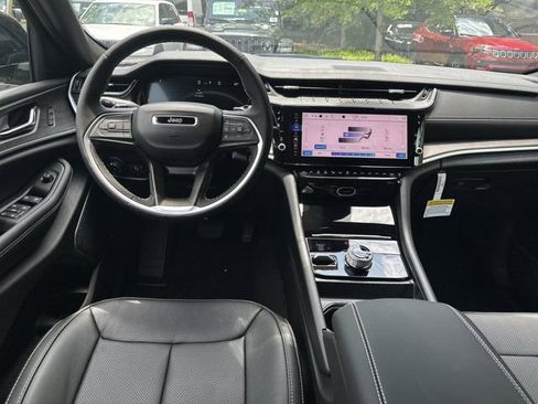 New 2026 Jeep Grand Cherokee Limited AWD/4WD image 21