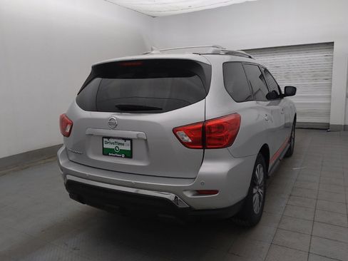 Used 2019 Nissan Pathfinder S FWD image 9