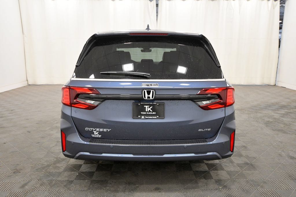 New 2027 Honda Odyssey Elite image 6