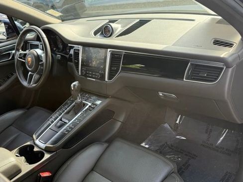 Used 2018 Porsche Macan S AWD/4WD image 18