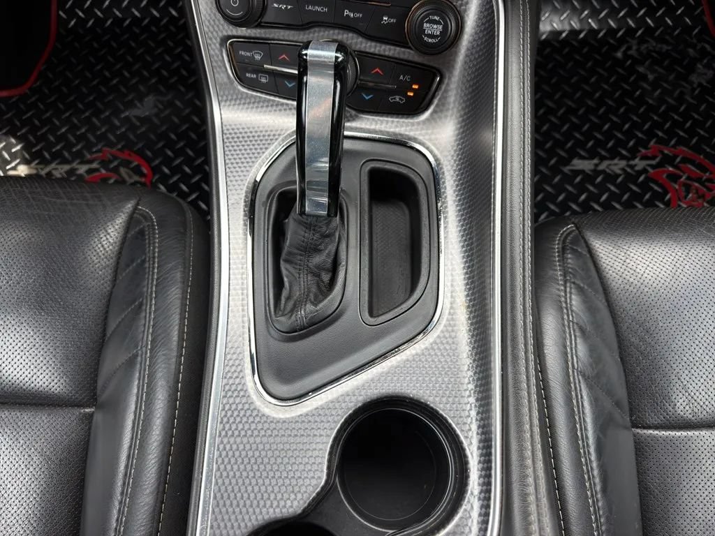 Used 2017 Dodge Challenger SRT Hellcat RWD image 17