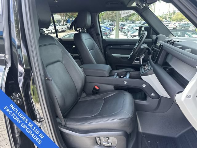 Used 2023 Land Rover Defender 130 SE AWD/4WD image 29